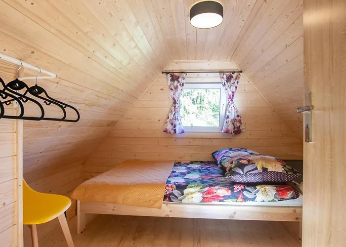 בקתה Domek שצ'קלארסקה פוראובה